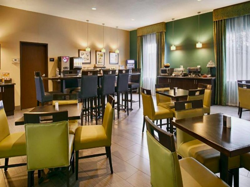 Best Western Plus Carrizo Springs Inn & Suitesの写真