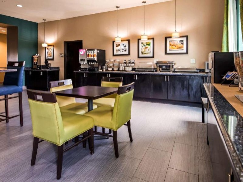 Best Western Plus Carrizo Springs Inn & Suitesの写真