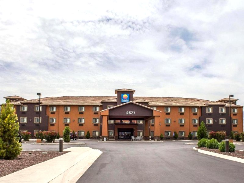 コンフォート イン アンド スイーツ サッチャー (Comfort Inn and Suites Thatcher)の写真