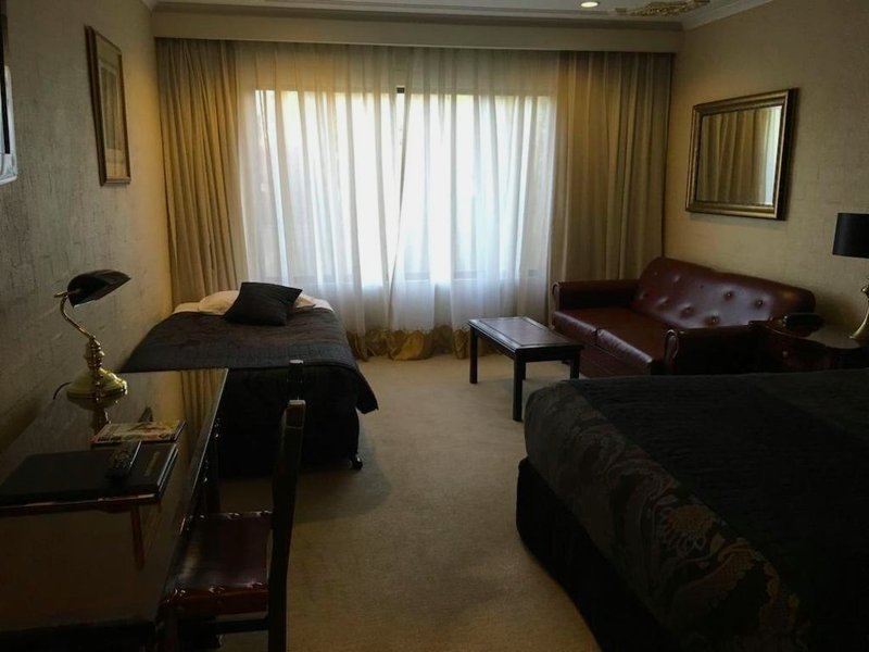 Albury Manor Houseの写真