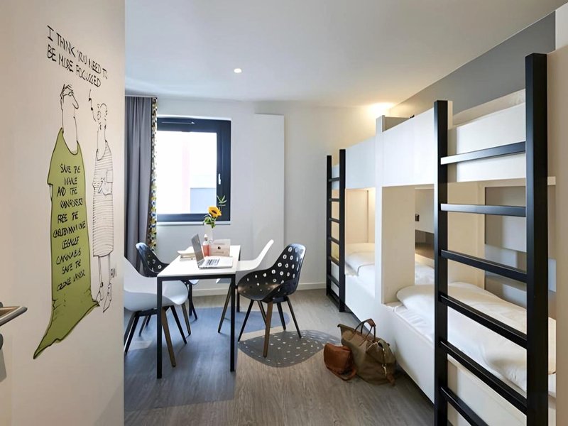 LEGERE EXPRESS Tuttlingenの写真