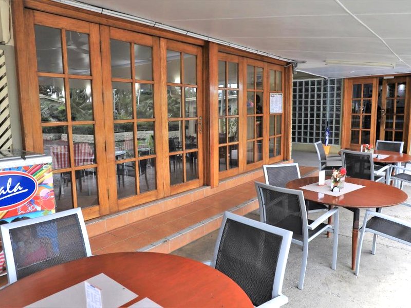 フオン ガルフ ホテル (Huon Gulf Hotel)の写真