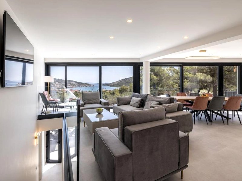 ［ビニスス タウンセンター］ヴィラ（m²）｜ 4ベッドルーム／4バスルーム (Mar Escape Villa Croatia)の写真