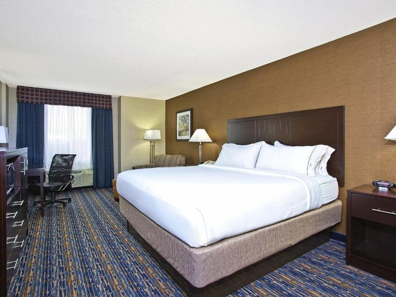 Holiday Inn Express and Suites Pittsburgh West Mifflin By IHGの写真