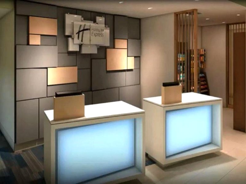 Holiday Inn Express and Suites Blackwell By IHGの写真