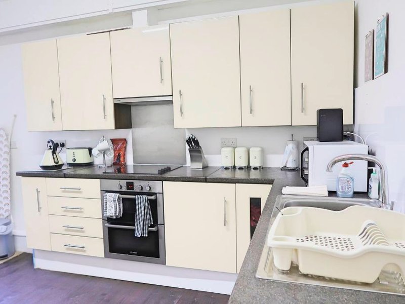 Whitburn Guest House About 7 mins Walk To The City Free Internet TVの写真