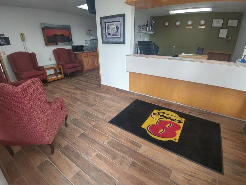 Super 8 By Wyndham Minot Airportの写真