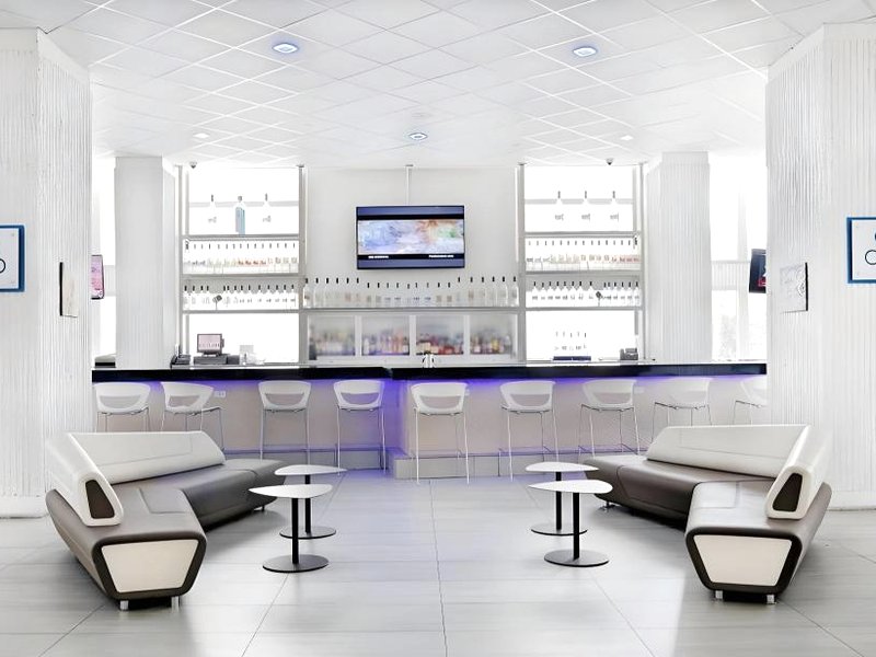 ESJ アズール (ESJ Azul)の写真