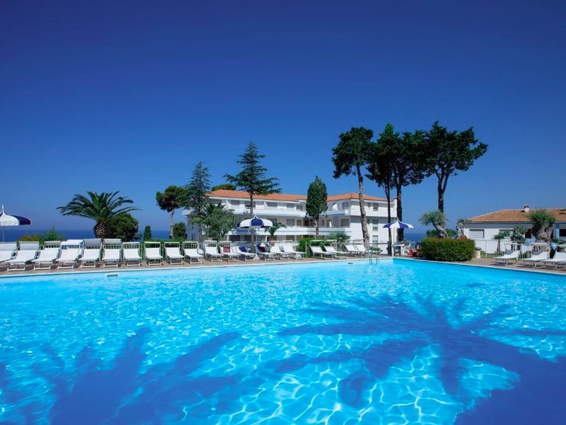 ホテル ラ カステリャーナ (Hotel La Castellana)の写真