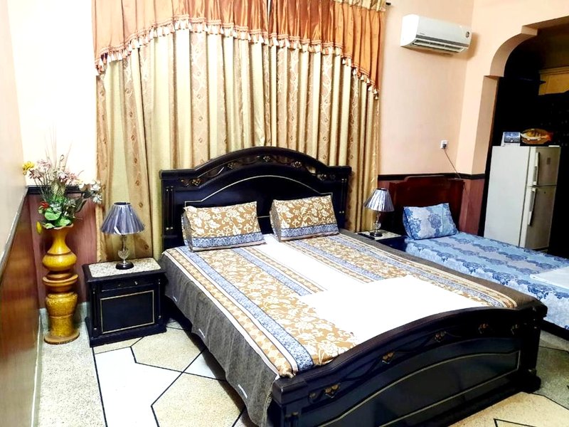 Royal Guest House Sialkotの写真