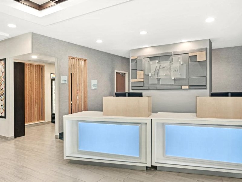 Holiday Inn Express & Suites Culpeper By IHGの写真