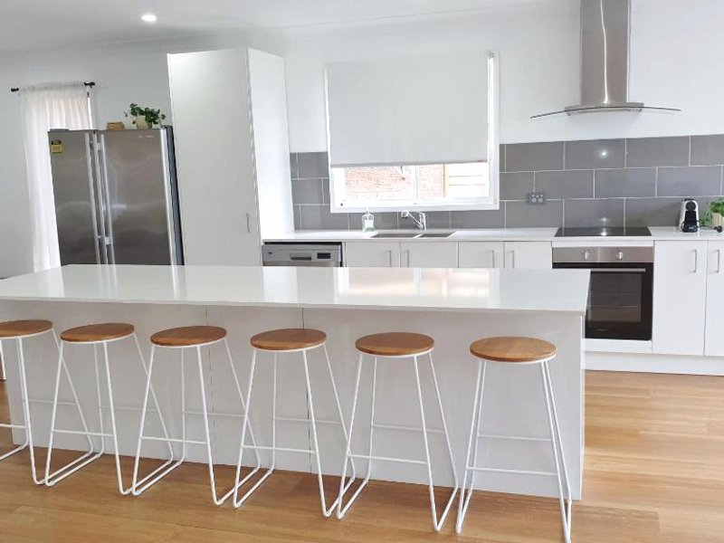 Tuggerah lakefront 4 bed 2 bath home with stunning viewsの写真