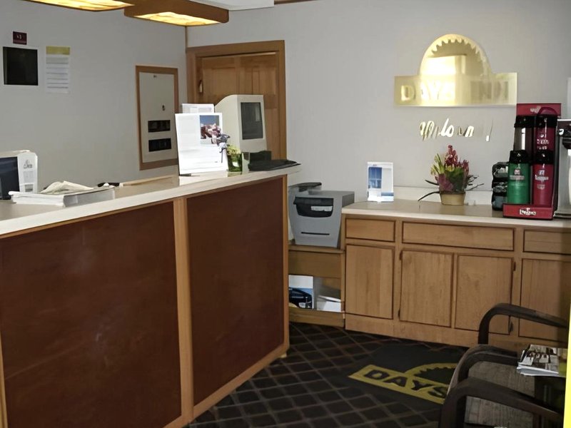 Days Inn by Wyndham Plymouthの写真
