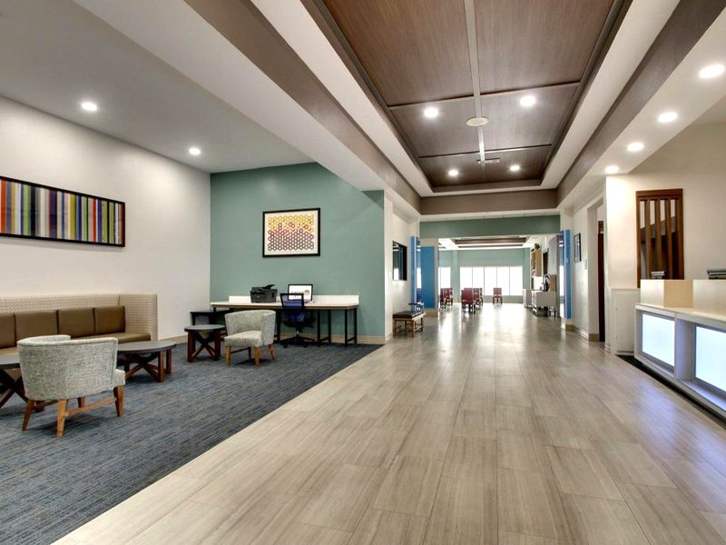 Holiday Inn Express & Suites Laurel By IHGの写真