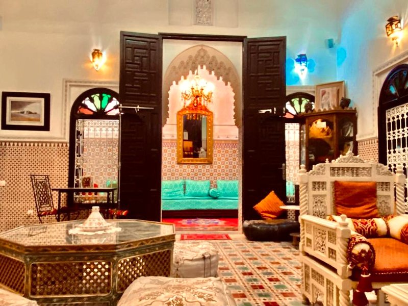 Riad Baddiの写真