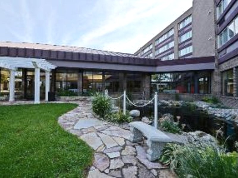 Causeway Bay Lansing Hotel & Convention Centerの写真