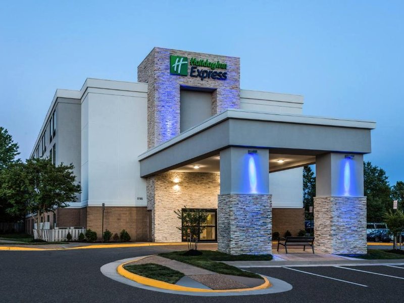 ホリデイ イン エクスプレス ロートン バイ IHG (Holiday Inn Express Lorton By IHG)の写真