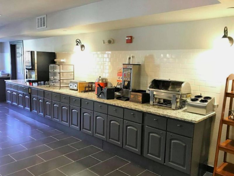 Holiday Inn Express & Suites Zion By IHGの写真