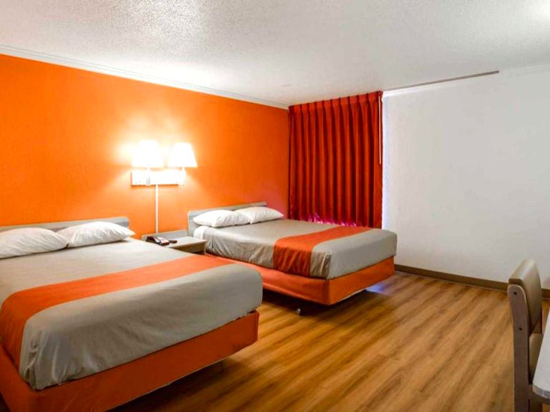 Motel 6 Waukegan, ILの写真