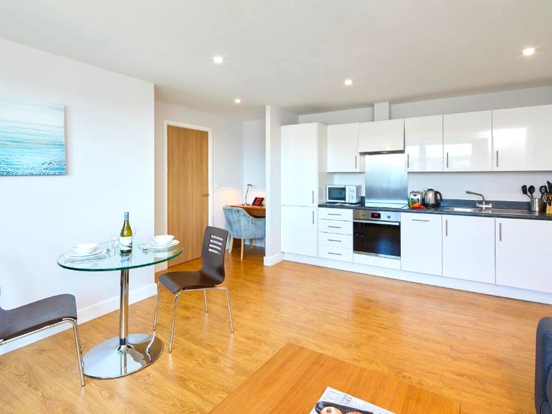 HQ アパートホテル ファーンボロー (HQ ApartHotel Farnborough)の写真