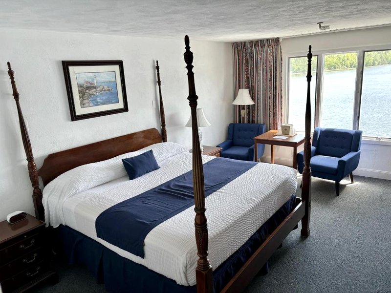 フォート ノックス イン (Fort Knox Inn)の写真