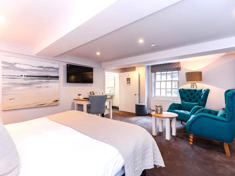 バッキンガム ヴィラーズ ホテル (Buckingham Villiers Hotel)の写真