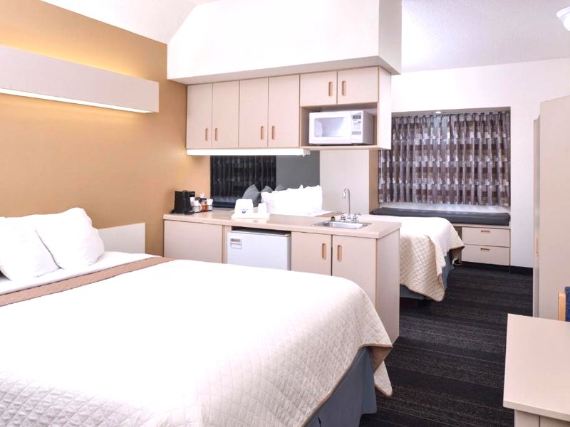 アメリカズ ベスト バリュー イン&スイーツ メアリービル (Americas Best Value Inn & Suites Maryville)の写真