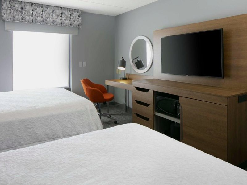 ハンプトン イン ダビューク (Hampton Inn Dubuque)の写真