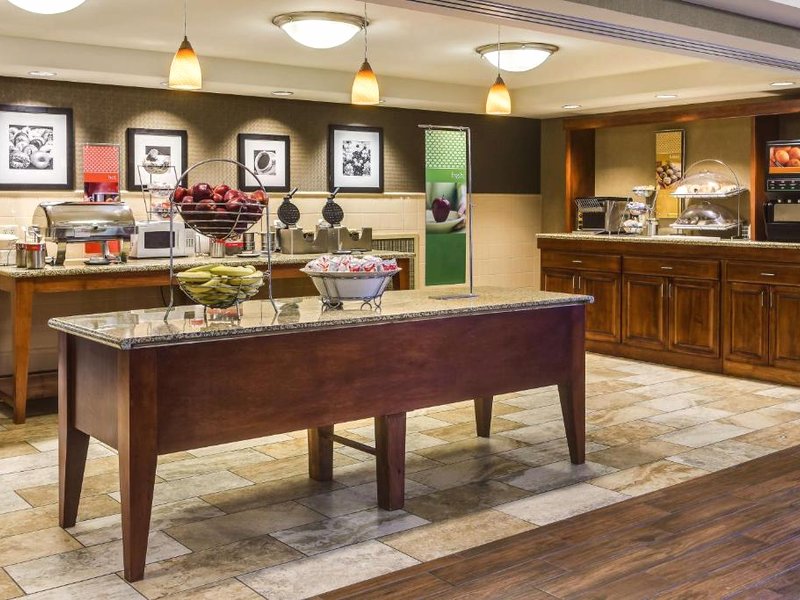 ハンプトン イン ダビューク (Hampton Inn Dubuque)の写真
