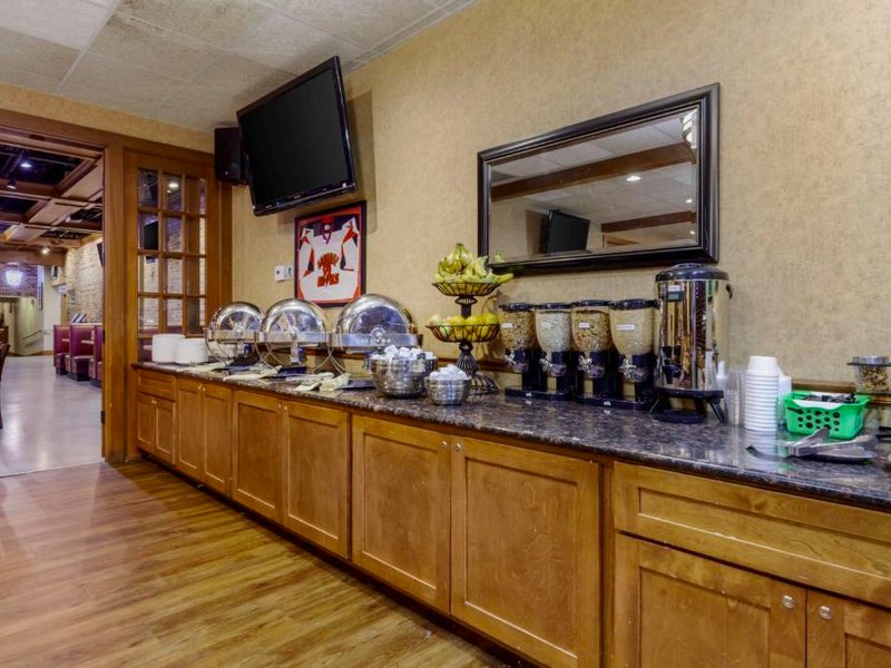 Best Western Plus Dubuque Hotel & Conference Centerの写真