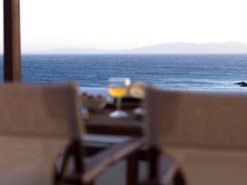 Meltemi Tinosの写真