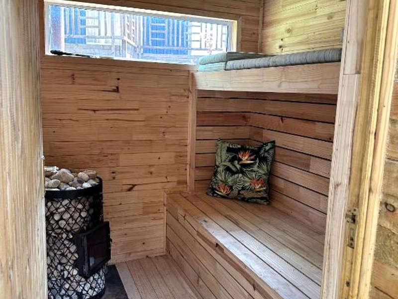 Honeymoon Stay at The James Family Farmの写真