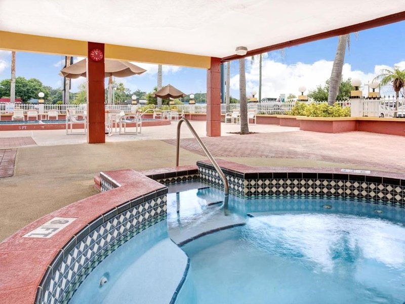 ハワード ジョンソン バイ ウィンダム クリアウォーター オア ダニーデン (Howard Johnson by Wyndham Clearwater or Dunedin)の写真