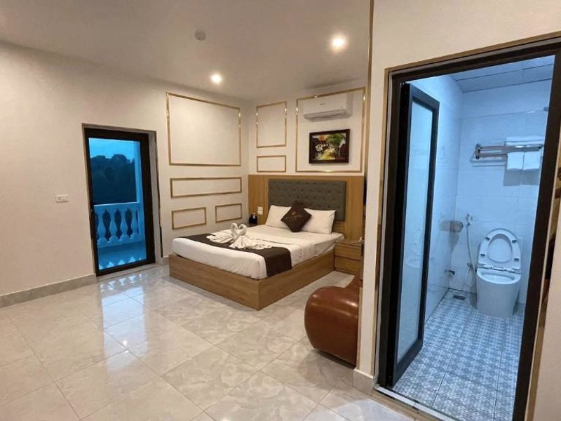 Royal Hotel Thiện Kế (Royal Hotel Thien Ke)の写真