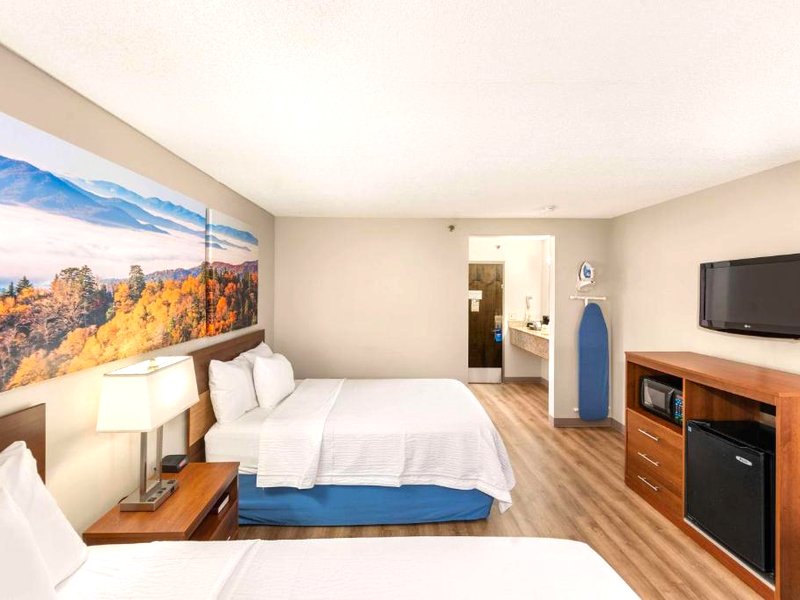 デイズ イン バイ ウィンダム ローリー エアポート リサーチ トライアングル パーク (Days Inn by Wyndham Raleigh-Airport-Research Triangle Park)の写真