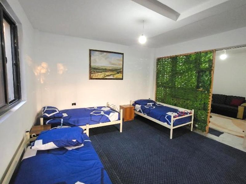 Stone House Hostel Elbasanの写真