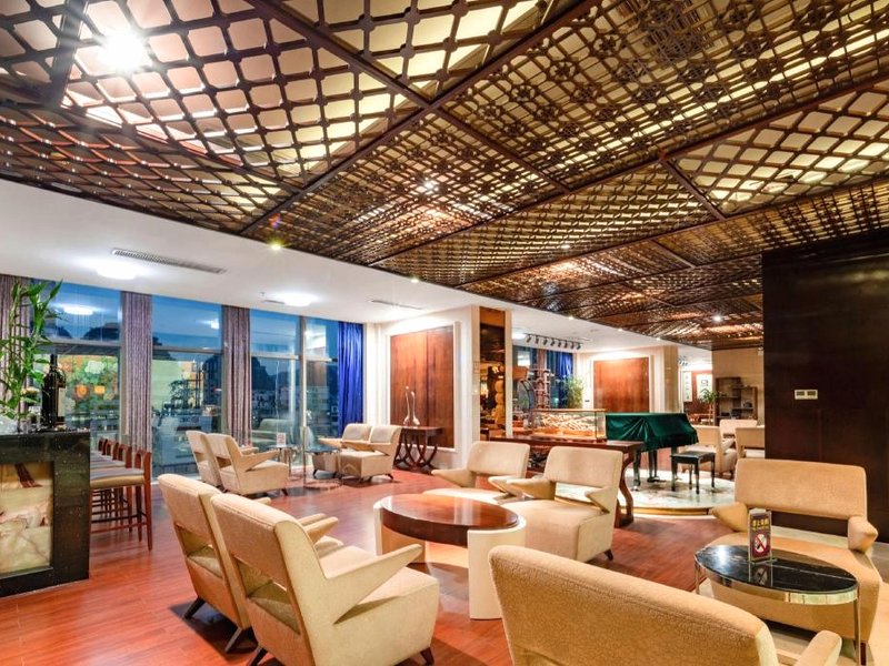 Floral Hotel · King Royal Hotel YunFu Cityの写真