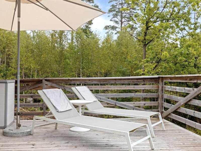 Stylish 2BR Retreat with Sauna & Large Terraceの写真