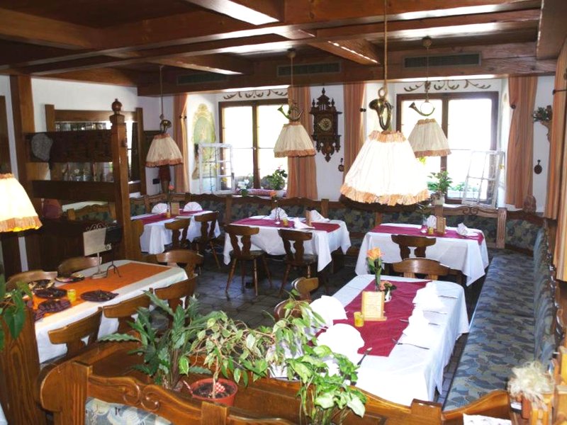 ホテル ガストフ ツア ポスト (Hotel Gasthof zur Post)の写真
