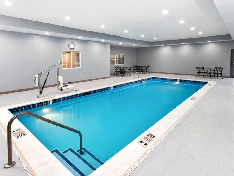 Candlewood Suites Louisville North By IHGの写真