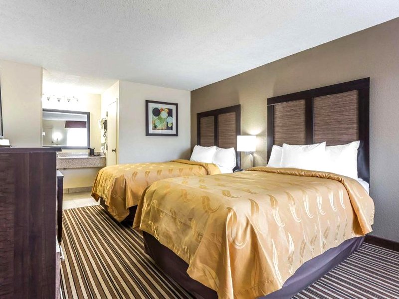 クオリティ イン パインハースト エリア (Quality Inn Pinehurst Area)の写真