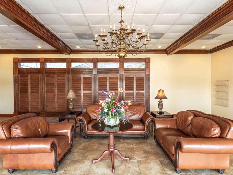 ラマダ バイ ウィンダム ホーマ (Ramada by Wyndham Houma)の写真