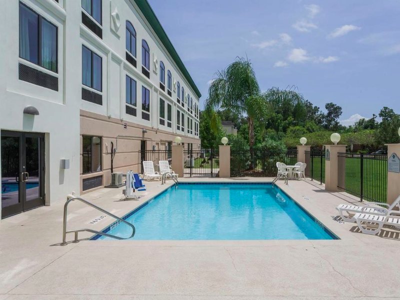 ウィンゲート バイ ウィンダム ホーマ (Wingate by Wyndham Houma)の写真