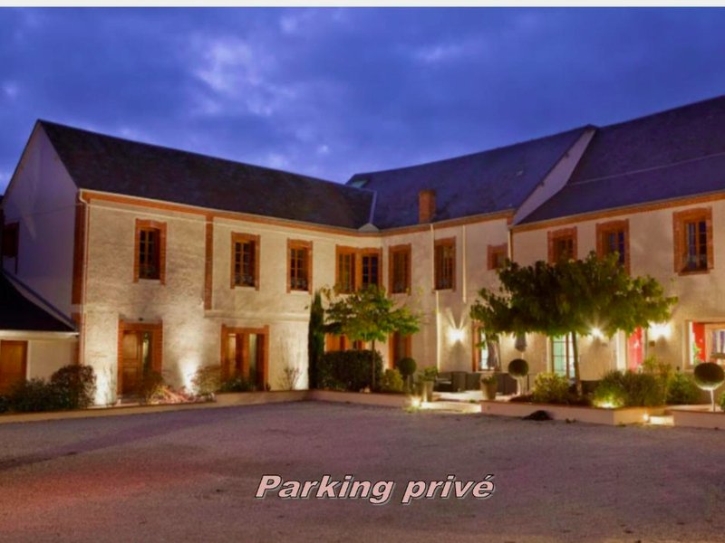 ホテル ブルジェヴァン (Hotel Burgevin)の写真