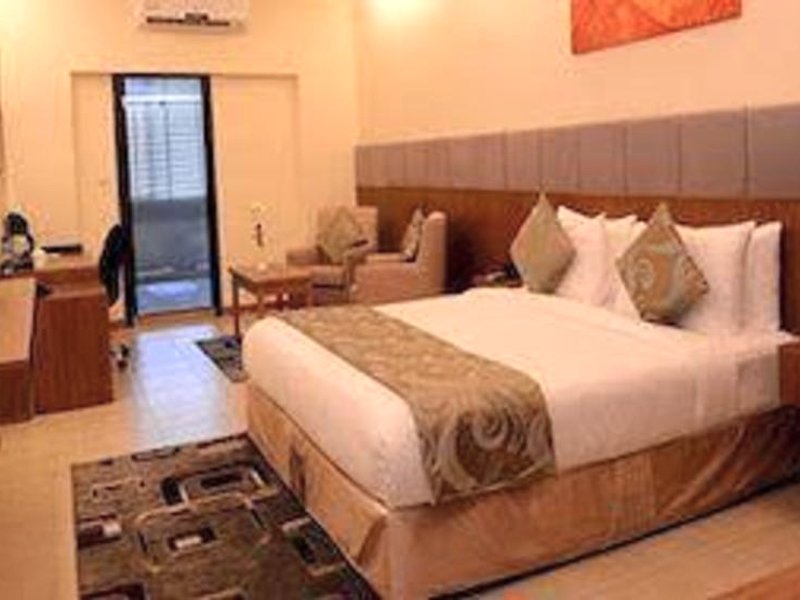 GAYATHI HOTELの写真