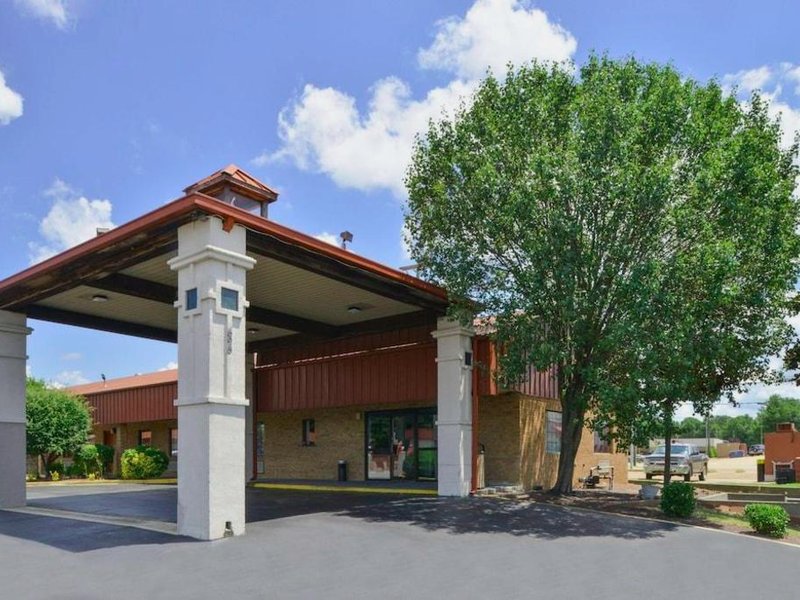 Ramada Limited Batesvilleの写真