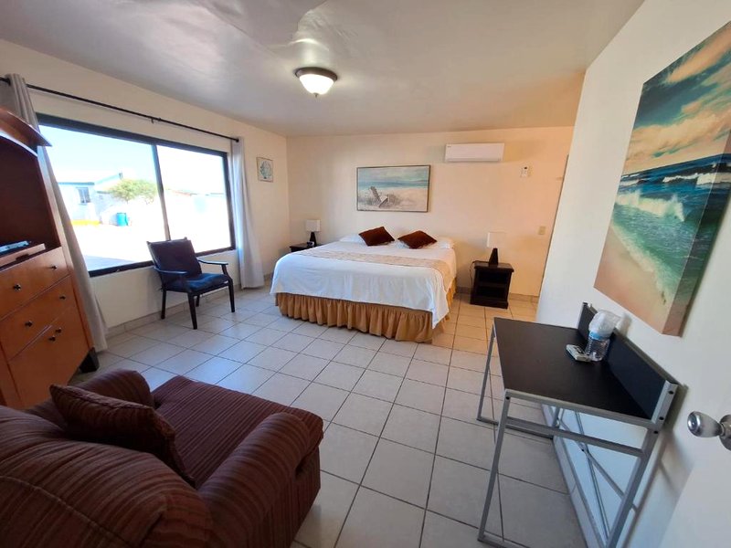 #55 Suite Bungalow Seaside Hotel & Victors RV Parkの写真