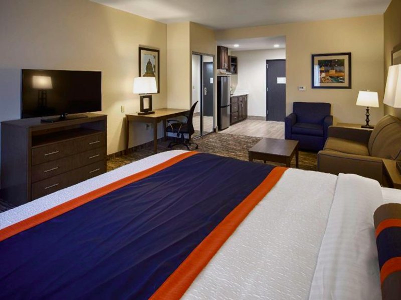 ベスト ウェスタン プラス アードモア イン&スイーツ (Best Western Plus Ardmore Inn & Suites)の写真