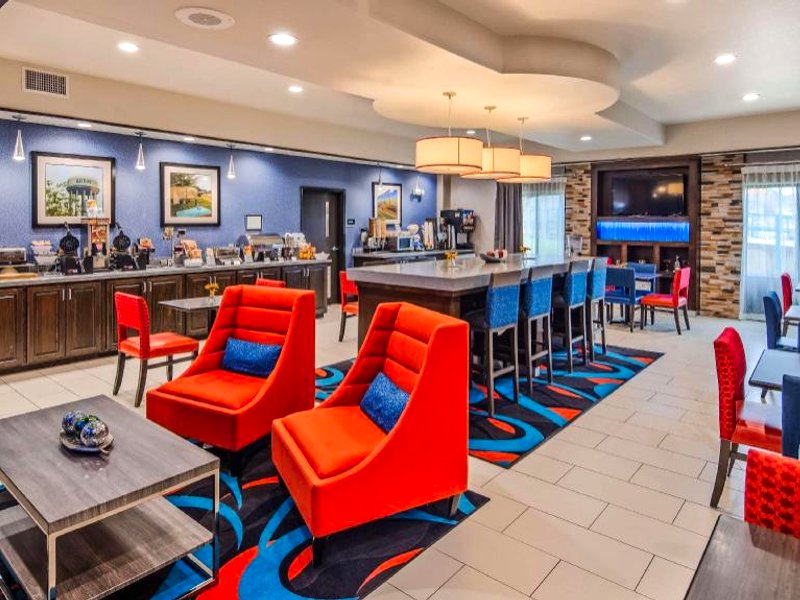 ベスト ウェスタン プラス アードモア イン&スイーツ (Best Western Plus Ardmore Inn & Suites)の写真