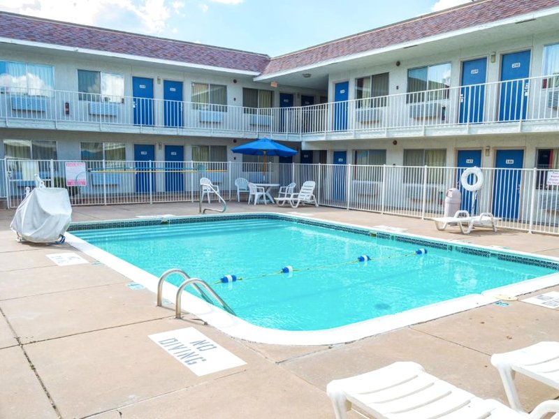 Motel 6 Ardmore, OKの写真